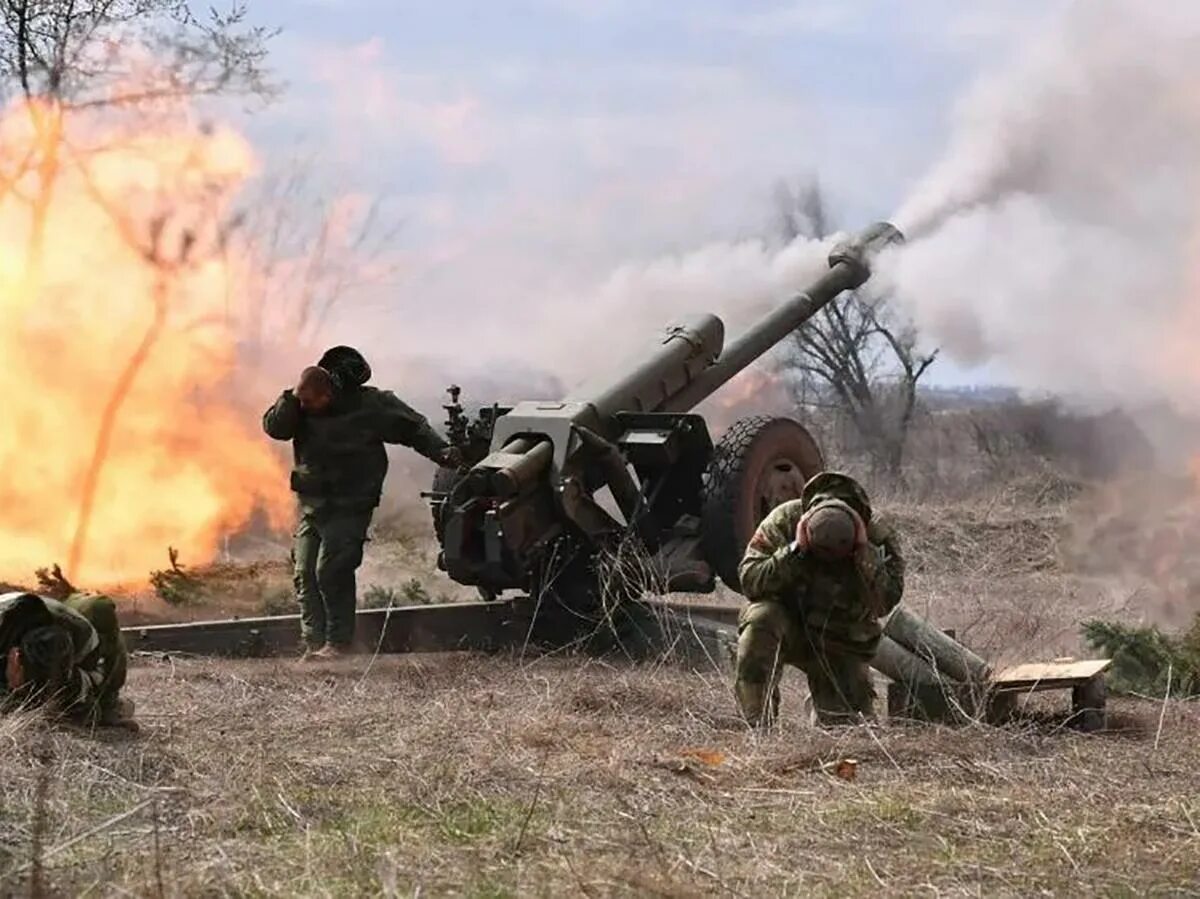 04 видео. Сражение за мариуполь 2022. Боевые действия на 10. Сватово боевые действия. Боевые действия на 10.