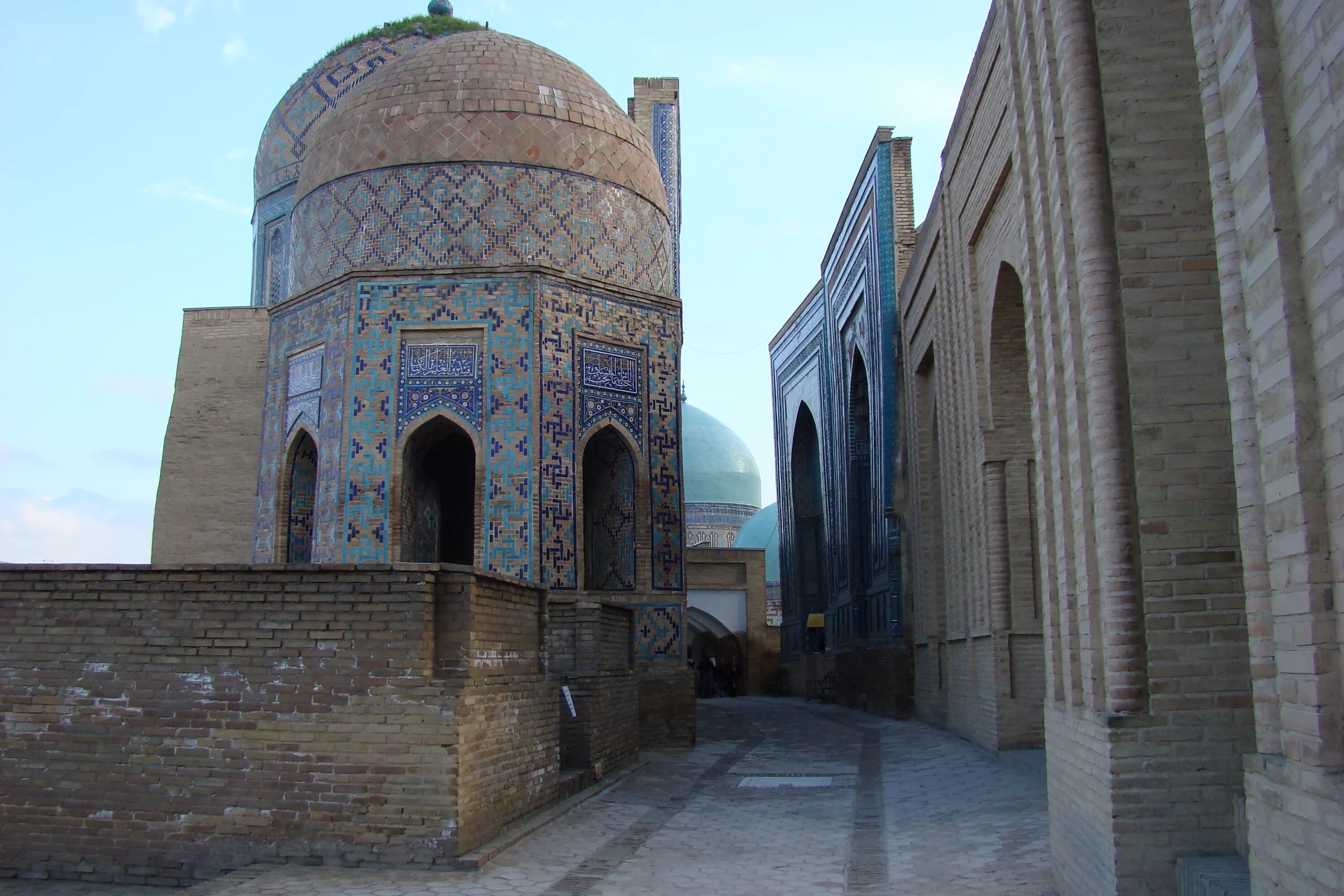 туры в бухару и самарканд из москвы. туры в бухару и самарканд из москвы. площадь регистан в самарканде. бухара минарет калян вектор. кальта минар минарет.