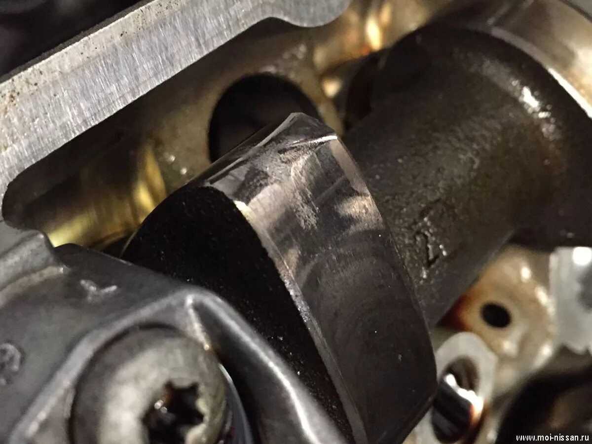 на прогретом двигателе стуки. гидрокомпенсаторы хендай d4ea. стук в компенсаторах. стучит прогретый двигатель. сузуки лиана стук в двигателе причины.