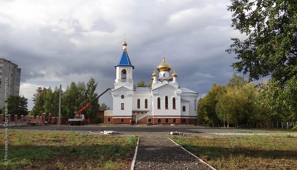 Сайты г кузнецк. Кузнецк Пензенская область. Город Кузнецк Пензенской области. Храм Николая Чудотворца Пенза. Церковь в Кузнецке Пензенской области.