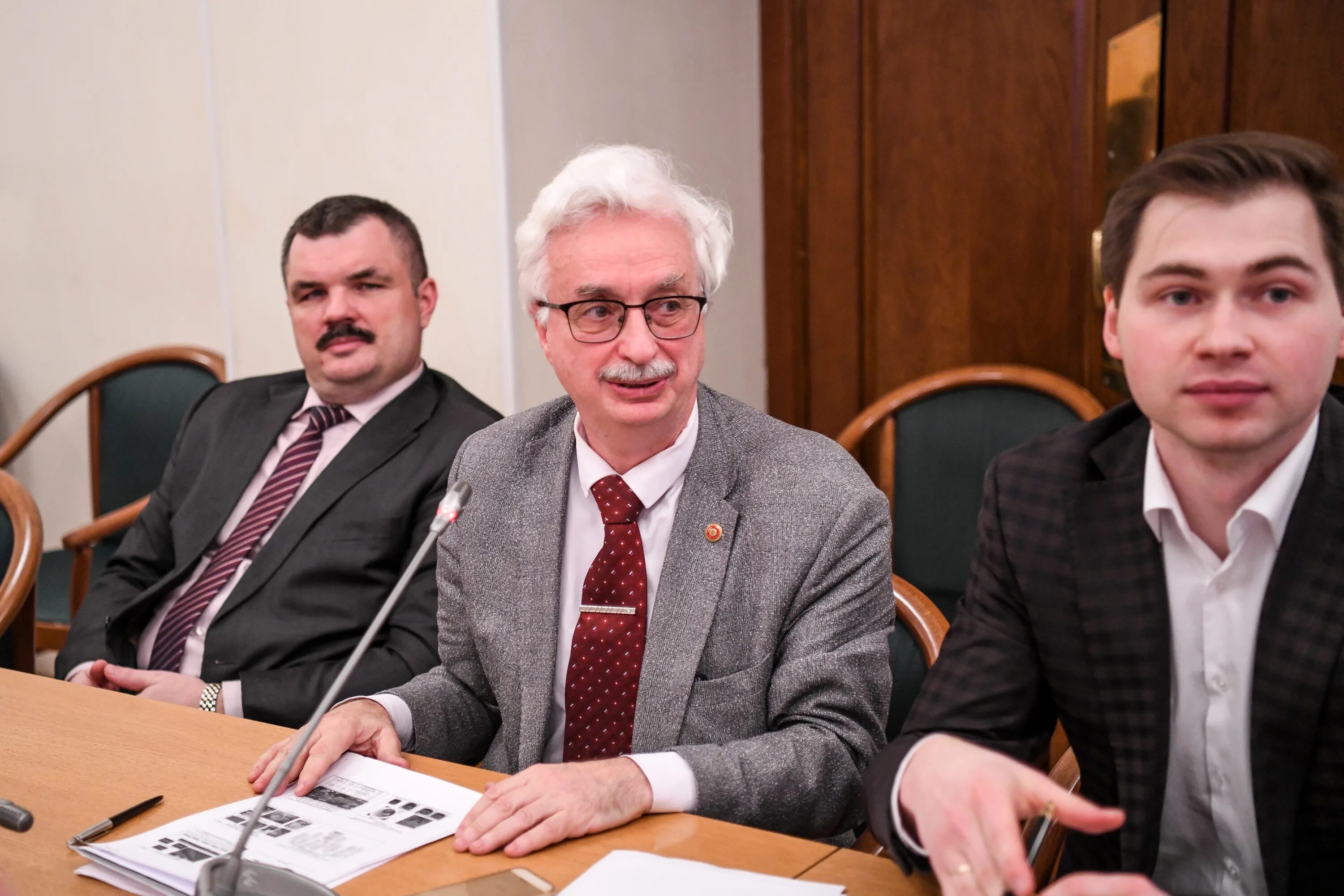 Фау росдорнии. Фау росдорнии. Фау росдорнии. Росдорнии логотип. Фау росдорнии логотип.