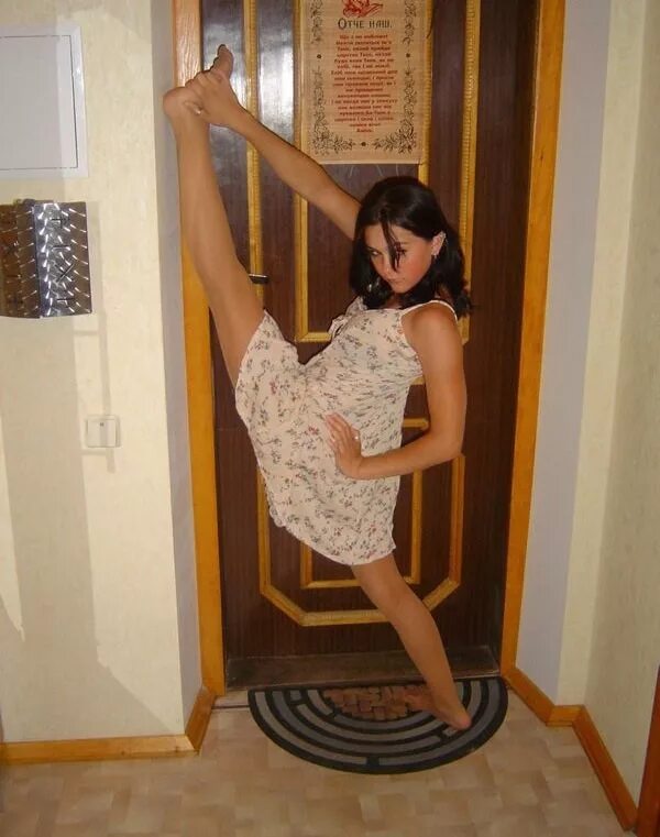 Обменник бабы. Маленькие домашние девочки. Malaya. Домашние девочки. Частный фотоальбом девушек.