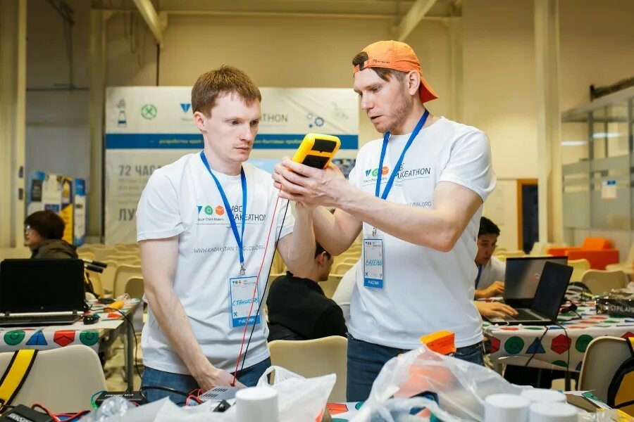 технопарк капитолий вернадского. технопарк москва. технопарк кз. магазин электроники технопарк. кирилл сергеевич кванториум.