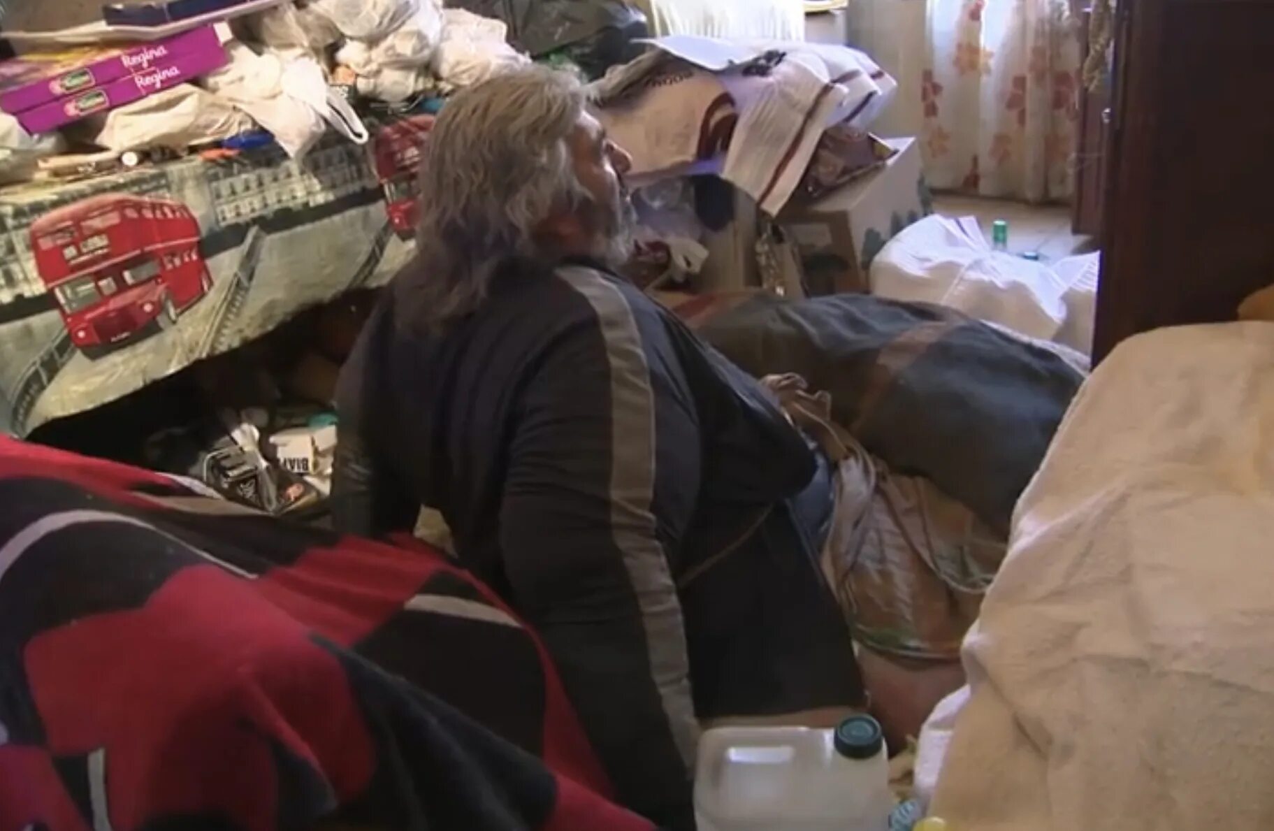 Поисковый магнит ф200*2 на 210кг. Доставать кг. Для похудения. Толстого человека вытаскивают из дома краном. Рыбные пруды.