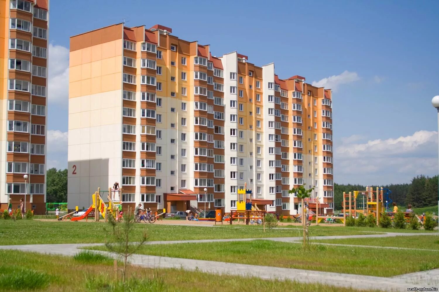 Дом жилой в рб. Городской дом. многоэтажный квартирный дом. жилые дома в россии. беларусь многоэтажки.