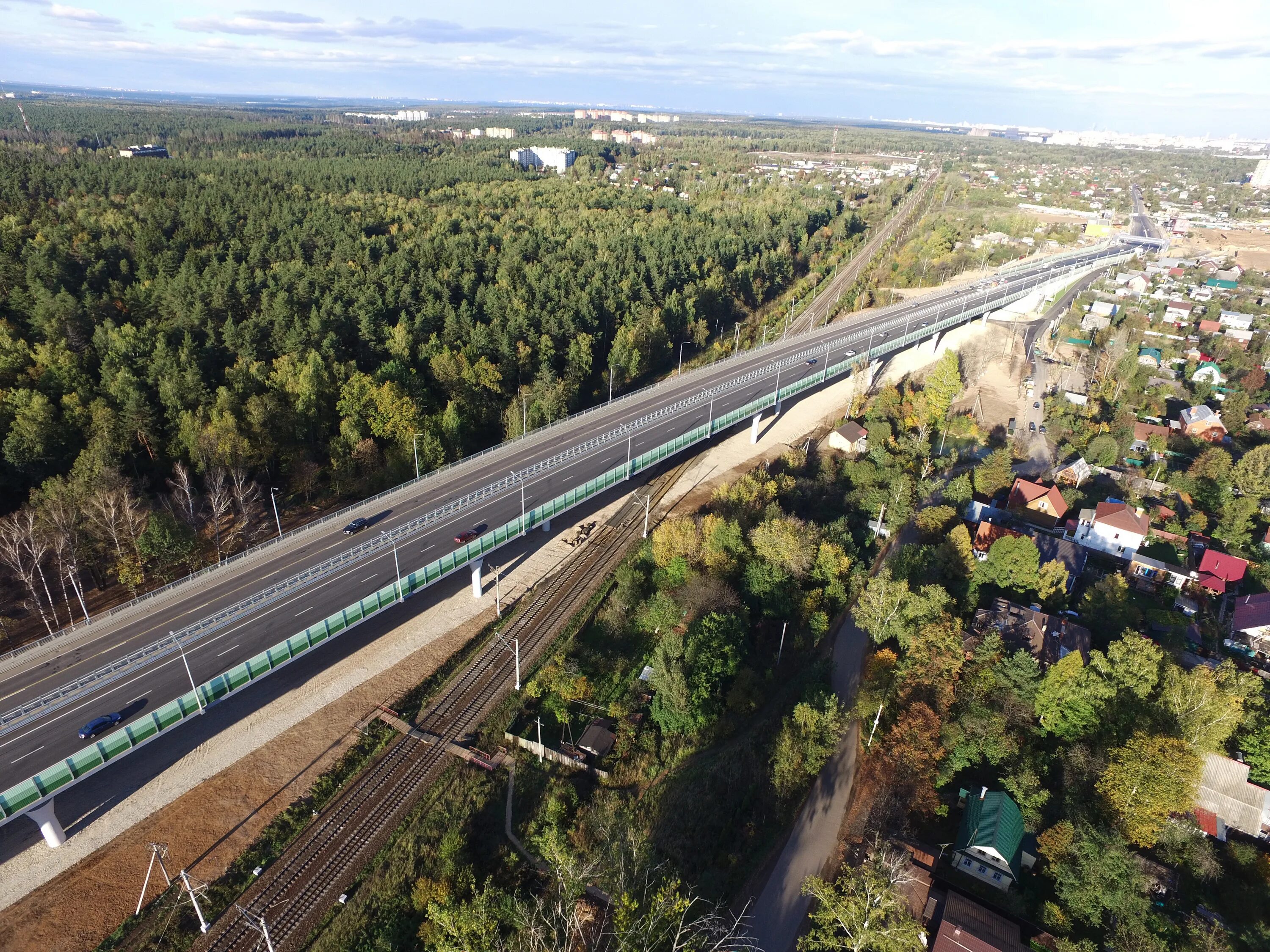 П новое московская область. Путепровод Перхушково. Эстакада Перхушково. Путепровод на Можайском шоссе. Мост в Одинцово через железную дорогу.