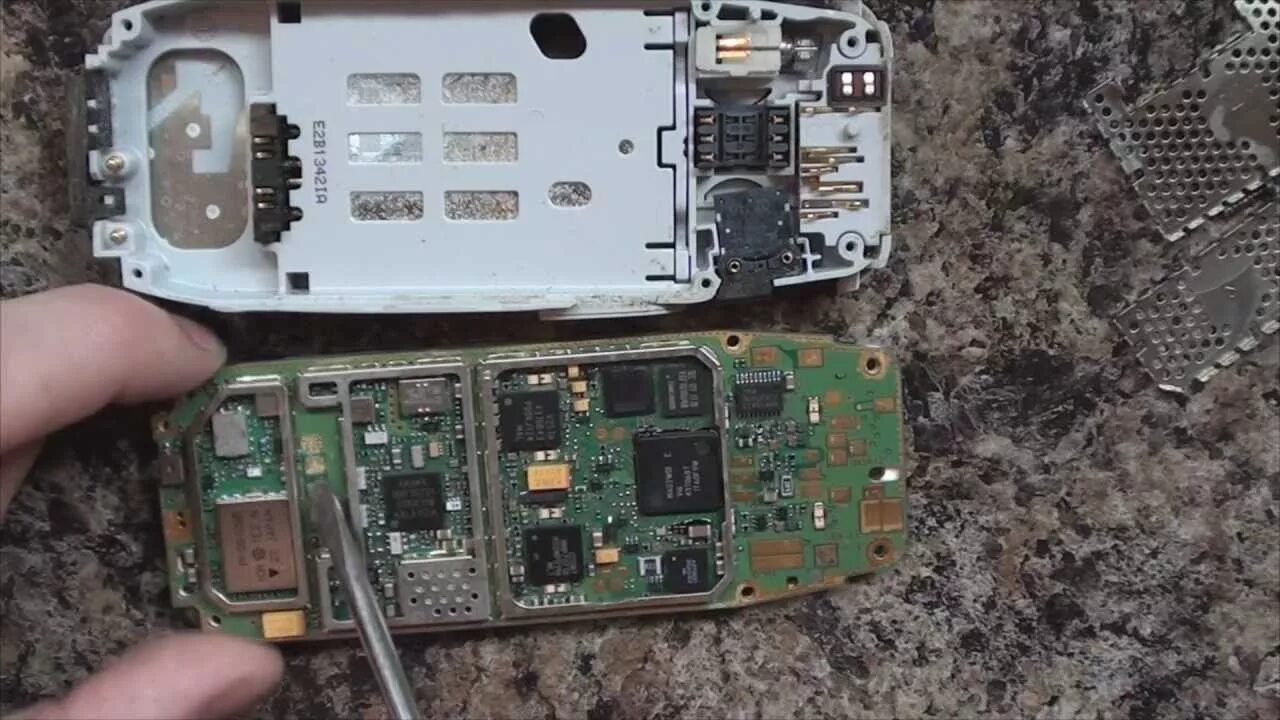 Мат плата Nokia 3310. Антенна Nokia 3310. Nokia 3310 Disassembly. Nokia 3310 динамик.