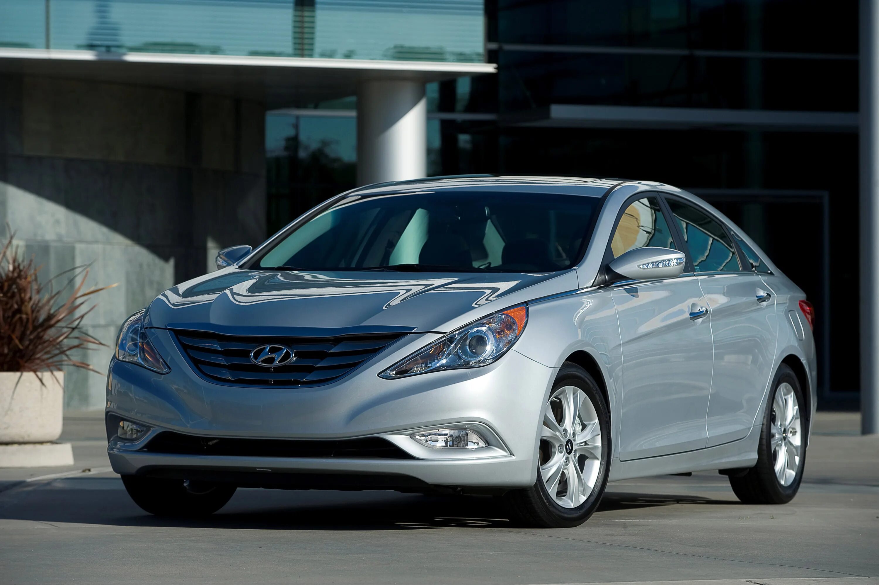 Hyundai Соната 2011. Hyundai Sonata 2011. Hyundai Sonata 2012. Hyundai Sonata 2010.