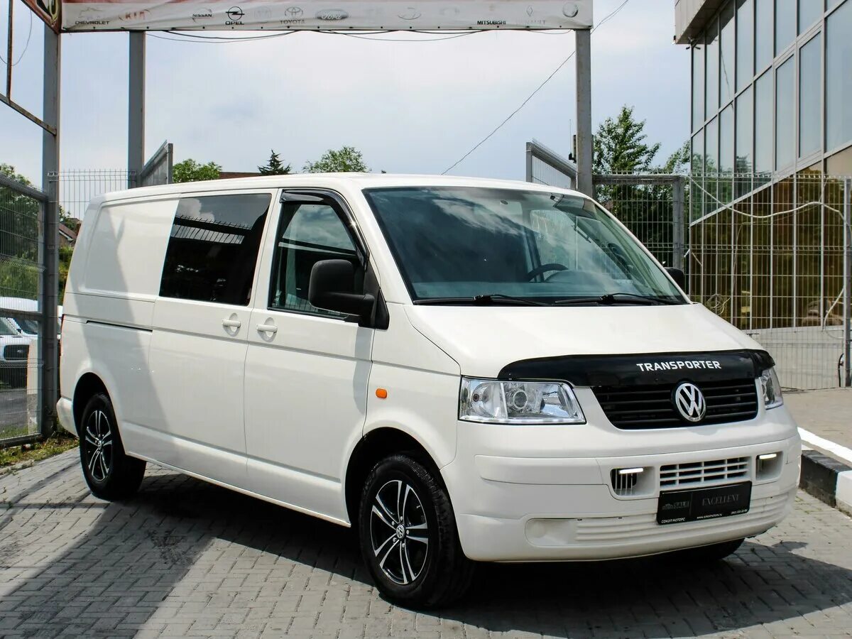 с. Vw transporter 2004. Vw transporter t5 caravelle. микроавтобус фольксваген с московскими номерами. Volkswagen transporter 2004 на авто ру.