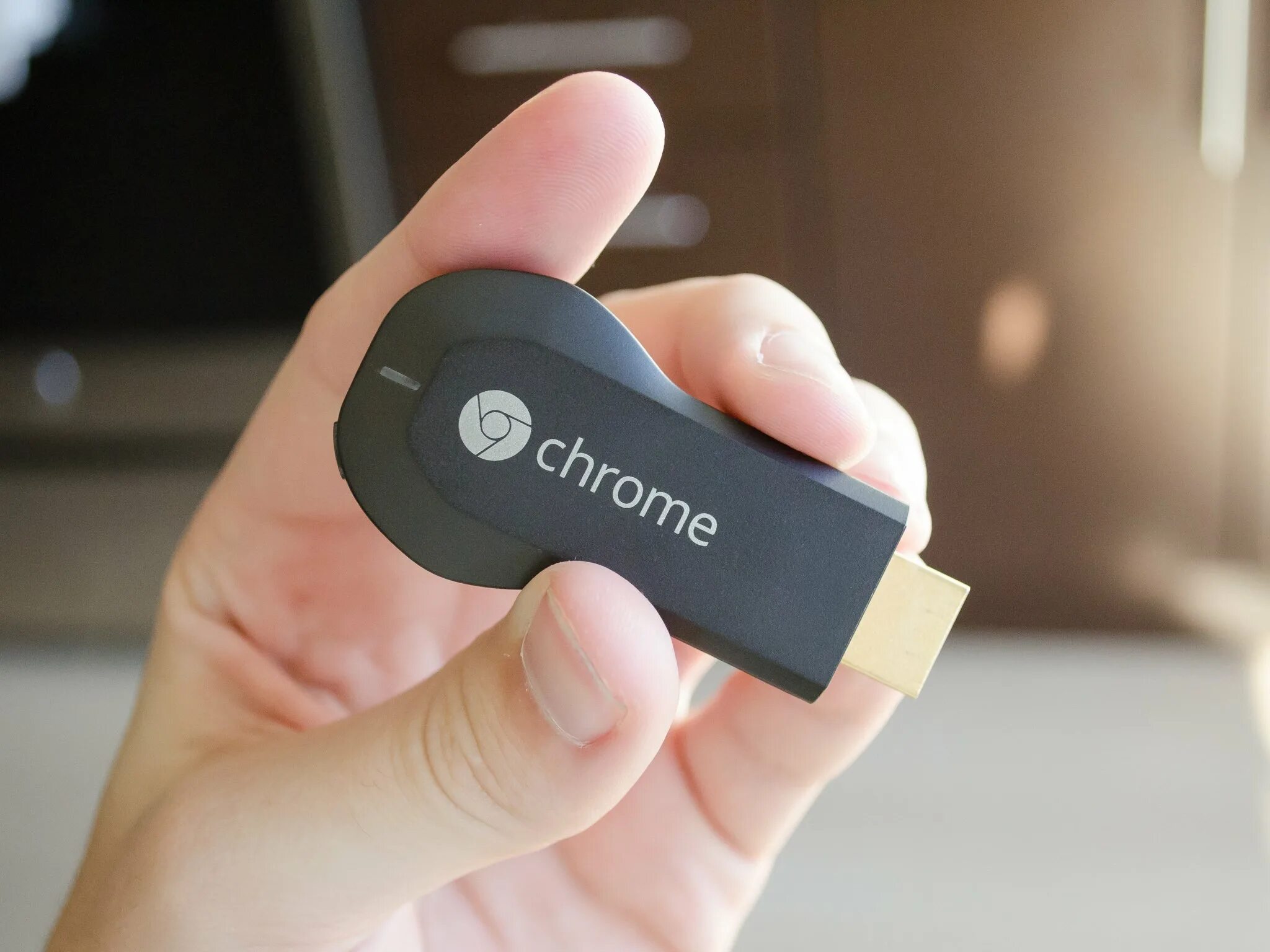 Google chromecast купить. Смарт приставка Google Chromecast. Chromecast 2022. ТВ-приставка Google Chromecast 2013. Google донгл Chromecast.