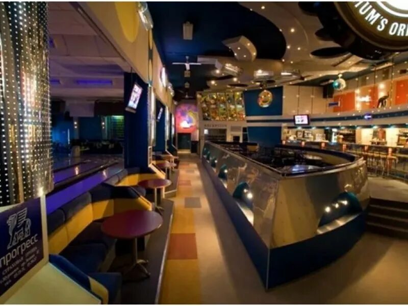 боулинг клуб сфера мурманск. боулинг мурманск меридиан. сфера боулинг мурманск правила. оборудование для боулинга. фрегат боулинг октябрьский.