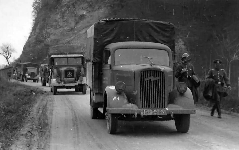 Грузовик второй мировой. Опель-блиц грузовик вермахта. Opel Blitz 1942. Opel Blitz 1941. Опель блиц вермахта.