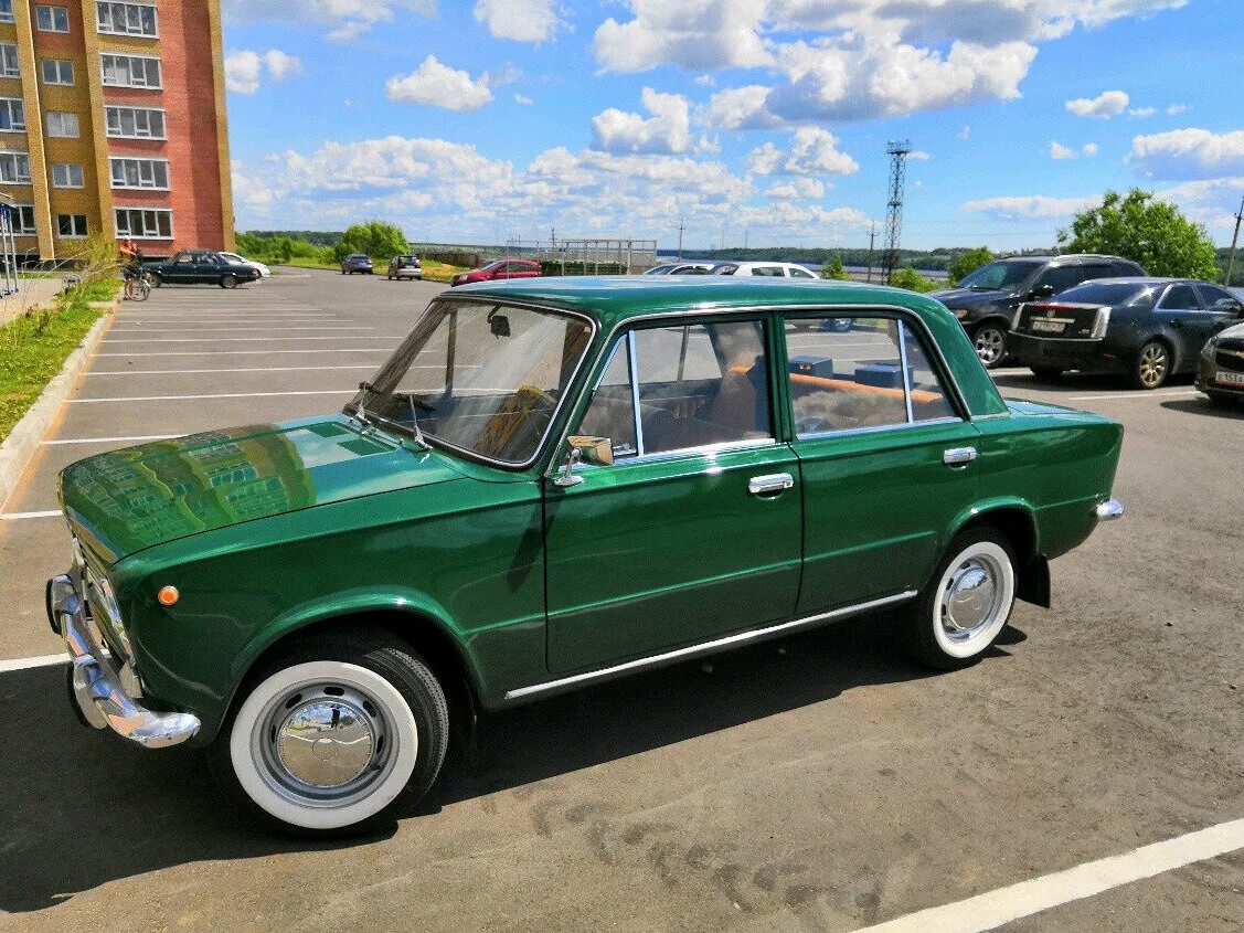Ваз 2101 зеленая. 2101 копейка зеленая. Ваз 21011 копейка. Ваз 2101 зеленая. Ваз 2101 зеленая.