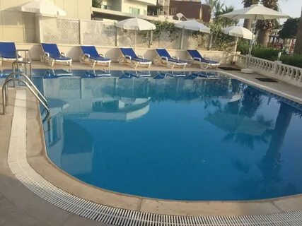 Hotel 3 4 3
