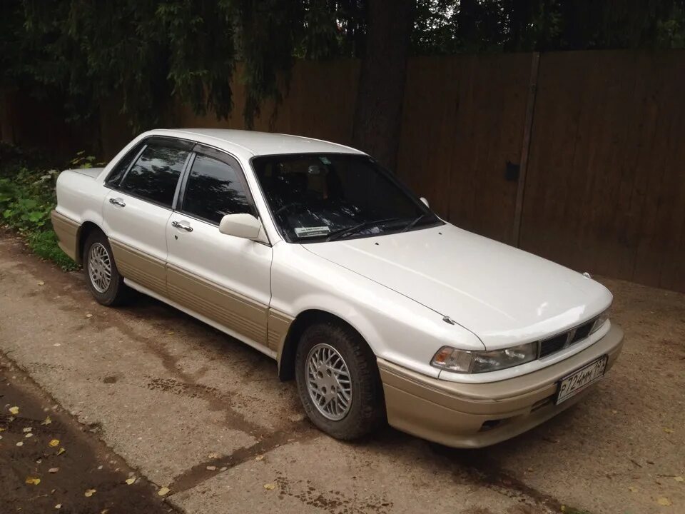 Митсубиси 1990. Митсубиси Галант 1990. Mitsubishi Galant 6 1990. Mitsubishi Galant 1990. Mitsubishi Галант 1990.