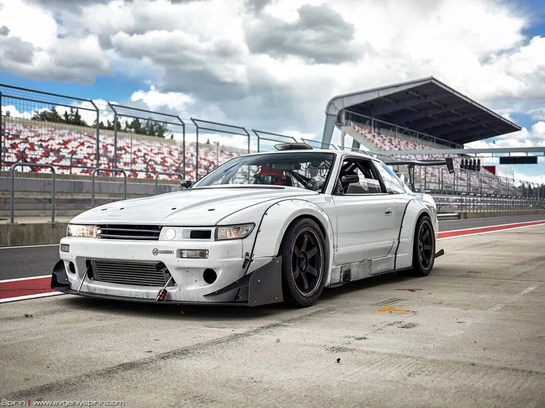 ниссан сильвия 1988. Nissan silvia s13 rocket bunny v2. ниссан сильвия 1989. V s 13. Nissan silvia s13 pignose.