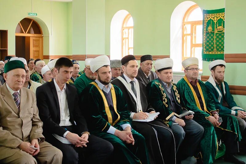 Альфит хазрат шарипов. Хазрат мечети. Хазрат мечети. Усман хазрат хамматов уфа. Фарит хазрат казань.