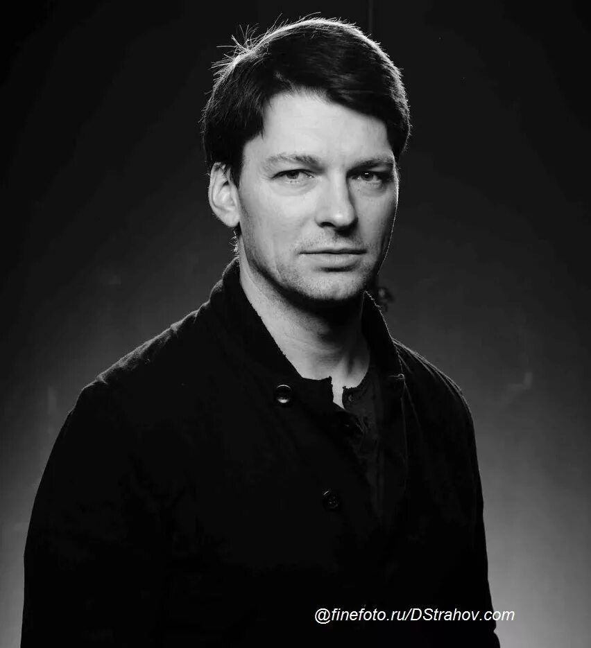 даниил страхов фото 2021. страхов даниил актер. даниил страхов исаев. даниил страхов 2021 год. страхов даниил актер.