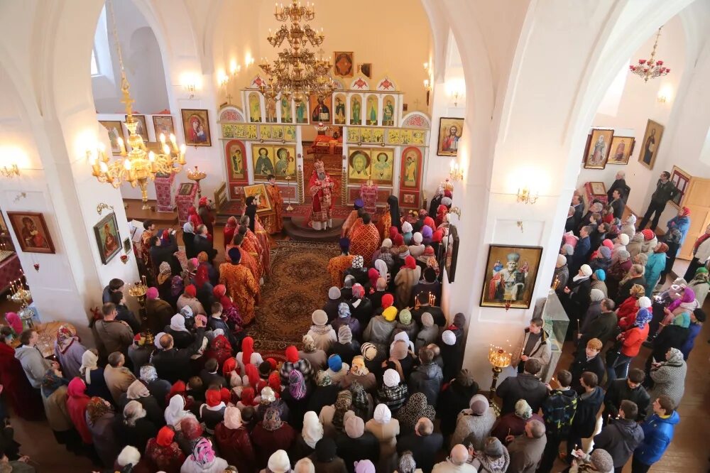 Храм Рождества Христова Обнинск. Храм на Аксенова Обнинск. Храм Рождества Христова Пасха Домодедово. Храм Рождества Христова в Обнинске занятия.