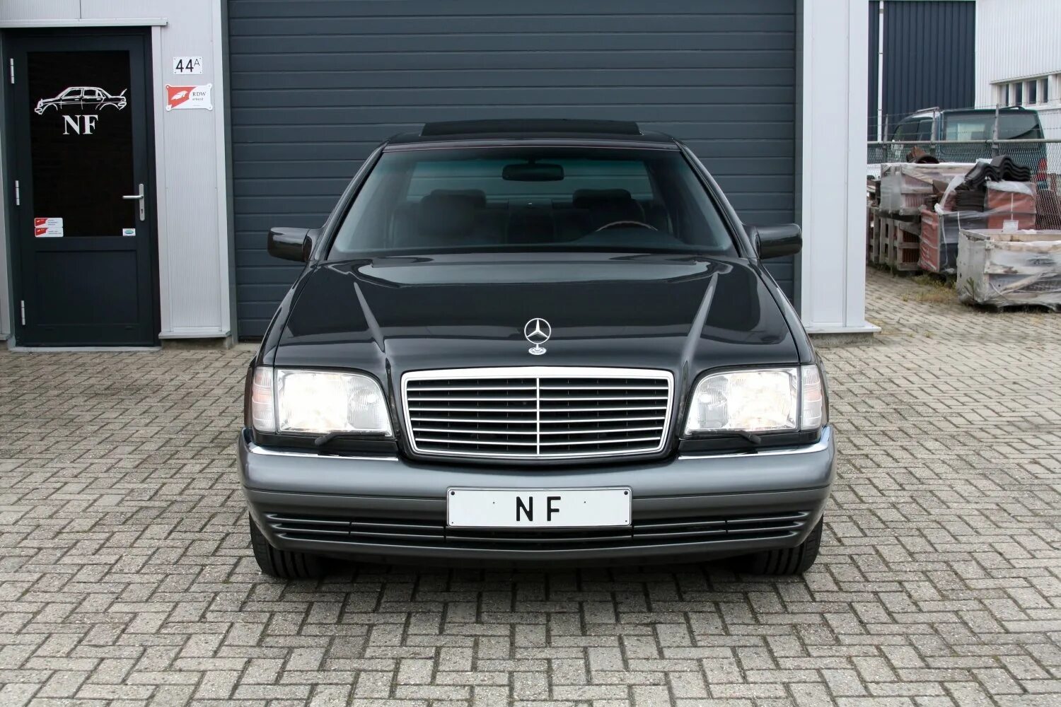 Mercedes Benz w140 s600. Мерседес w140 s600. 140 Мерседес s600. Мерседес с600 w140.