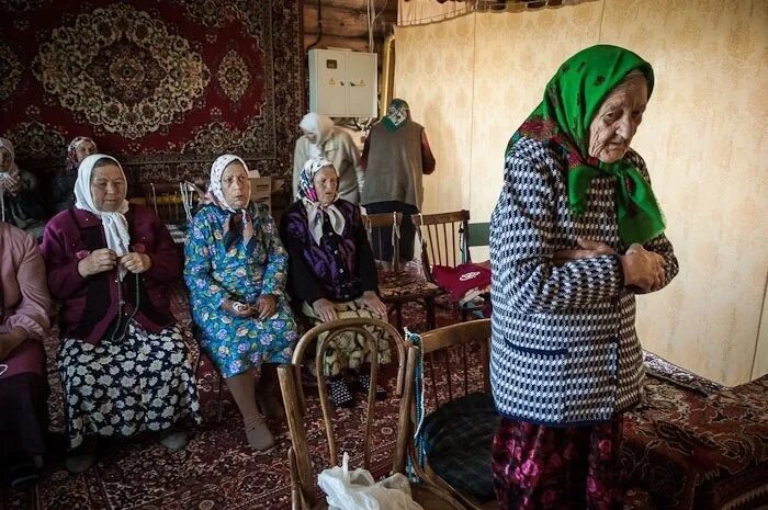 Самое большое татарское. Нижегородские татары Мишари. Мечеть село Чембилей. Деревня Чембилей Нижегородская область. Мусульманская бабушка.