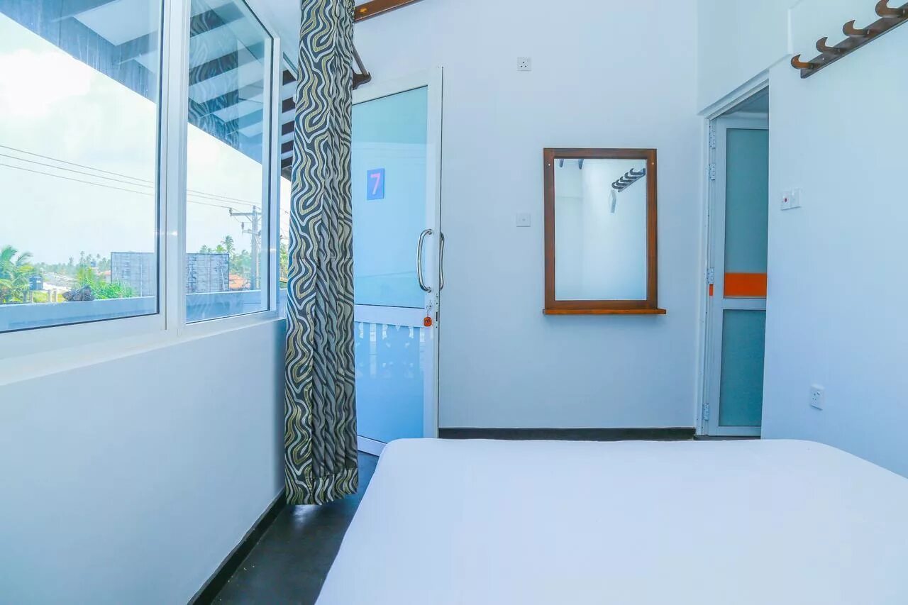 Hikka bliss hotel 3. Отель hikka bliss 3. Hikka bliss hotel 3. Hikka bliss hotel 3. Cool beach hotel 2* хиккадува, 30 м до моря.