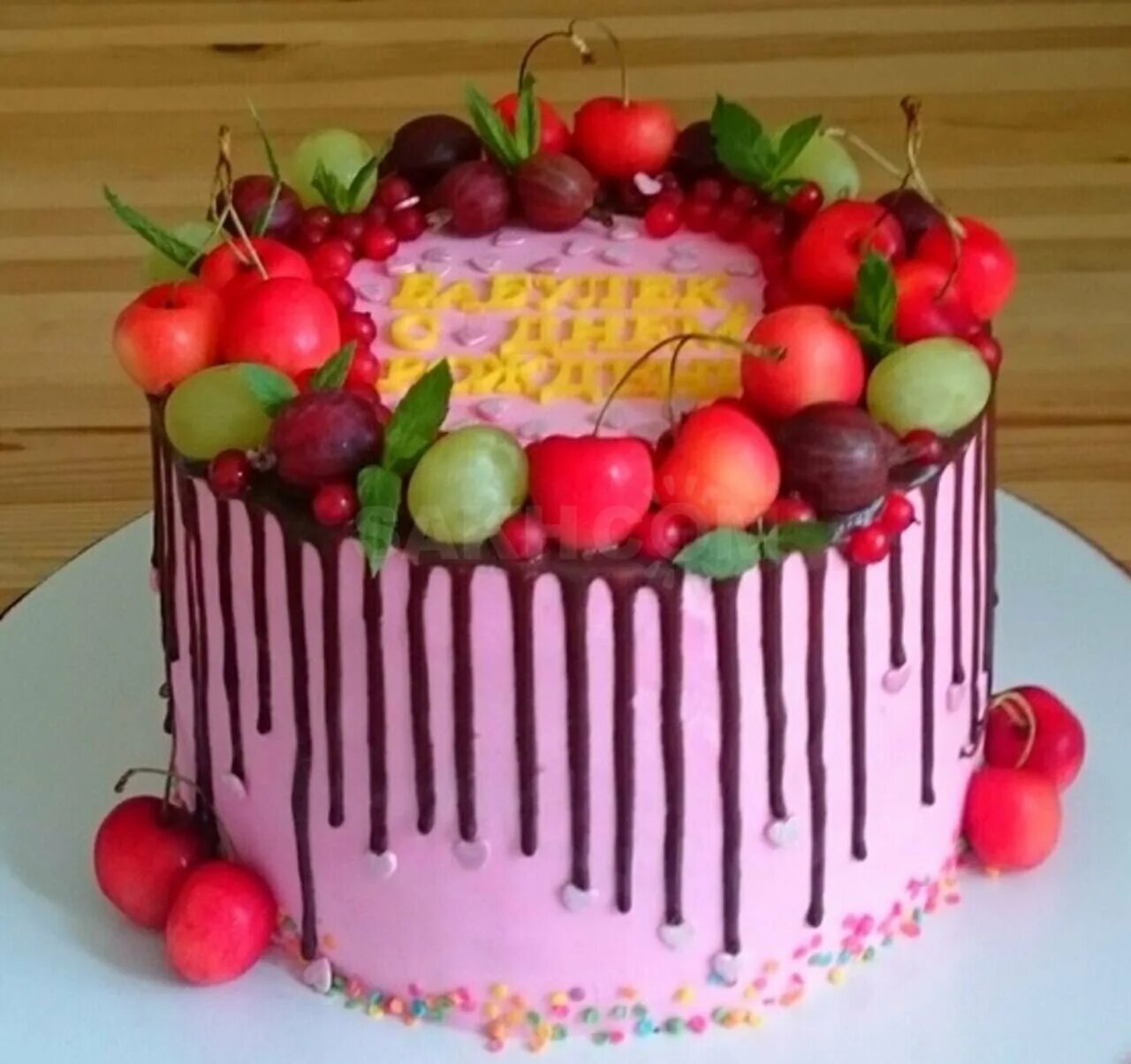 Детский торт на день рождения без мастики. Детский тортик без мастики. Детский торт без мастики. Детские торты. Детский торт без мастики.