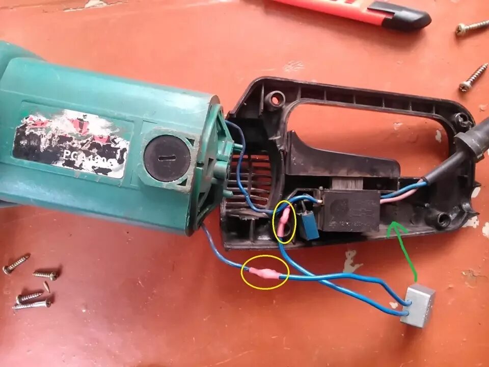 Регулятор оборотов ушм интерскол. Ушм-125/900 интерскол соединение кнопки. Ушм125/11003интерсколподключитьпусковуюкнопку. Схема подключения статора болгарки. Регулятор оборотов ушм фиолент 125.