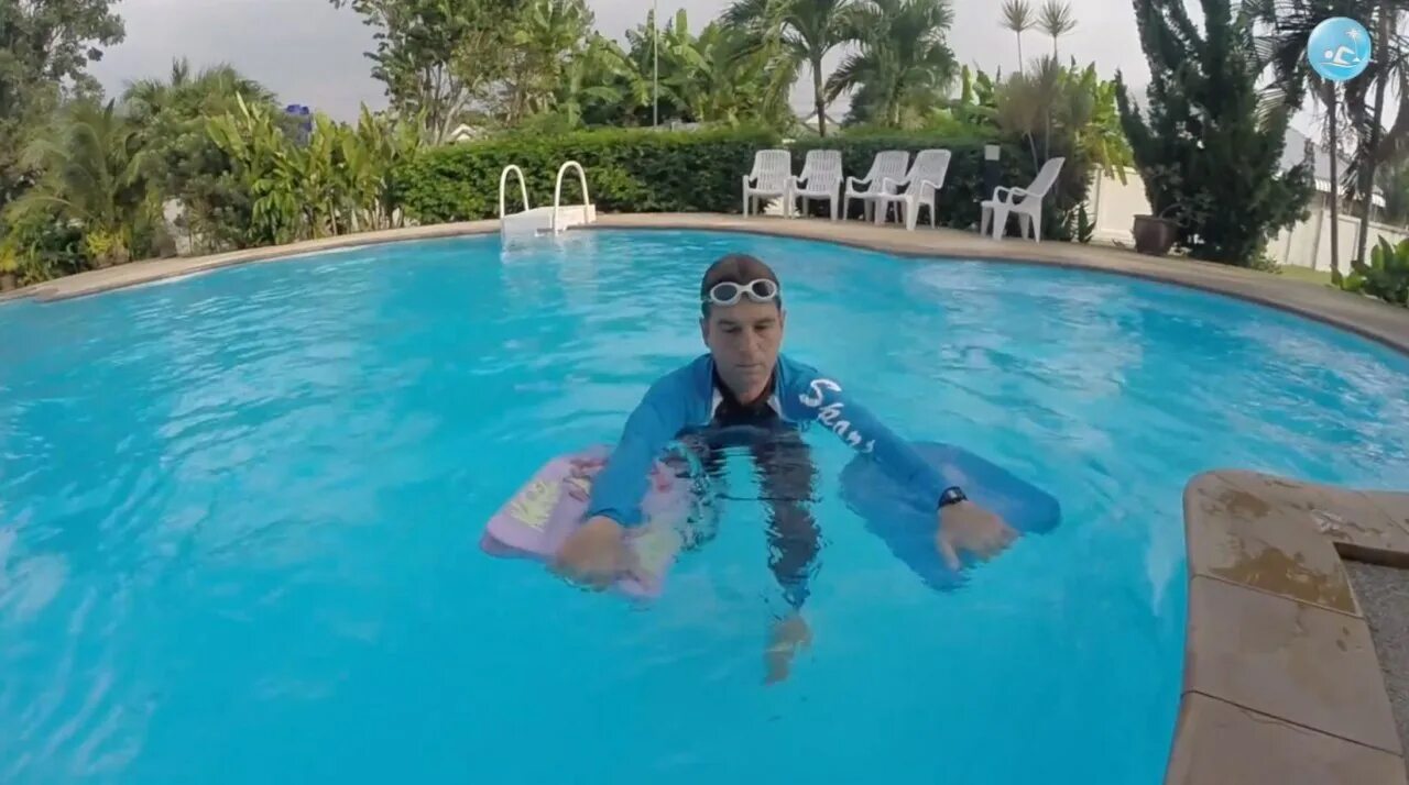 Swim 4 life. Swim 4 life. Swim 4 life. фелпс майкл speedo. рута мейлутите парень.