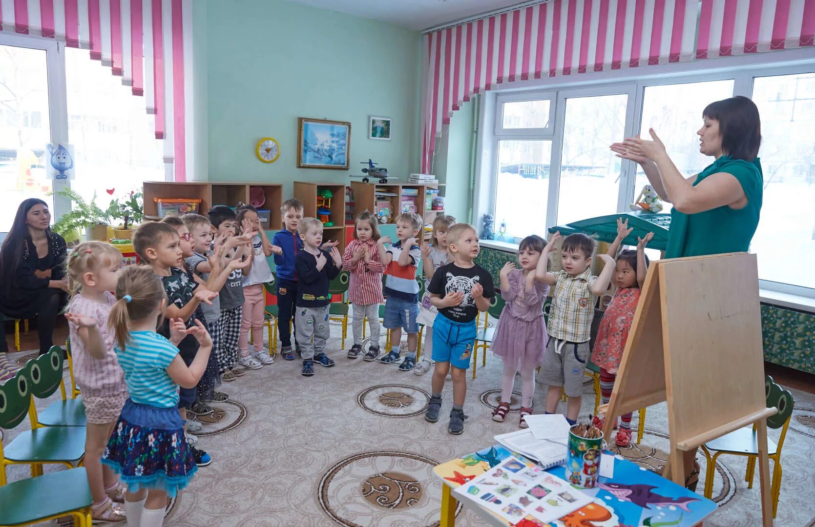 Садикам южно сахалинск. Детский сад Рябинка Южно-Сахалинск. Детский сад 14 Рябинка Южно Сахалинск. Садик Рябинка Южно Сахалинск. Детский СМД 14 Рябинка Южно Ах.