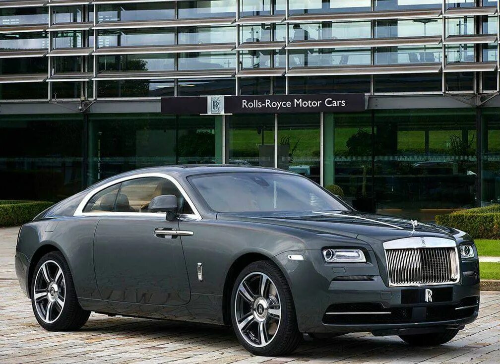 Wraith 2017. Роллс ройс купе блэк. Роллс ройс wraith 2022. Роллс ройс райт купе. Роллс ройс врайт 2020.