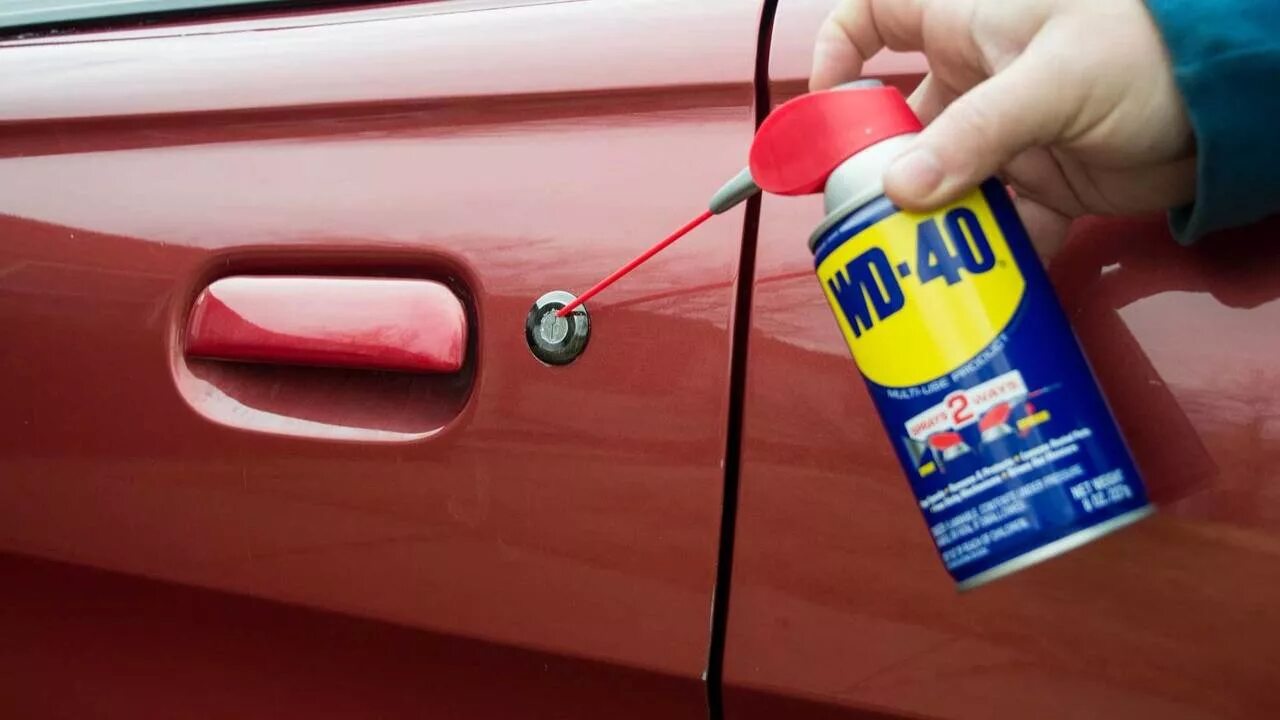 Размораживатель замков WD-40. Смазка для замка WD-40. Средство для разморозки замков WD-40. WD-40 замок машины.