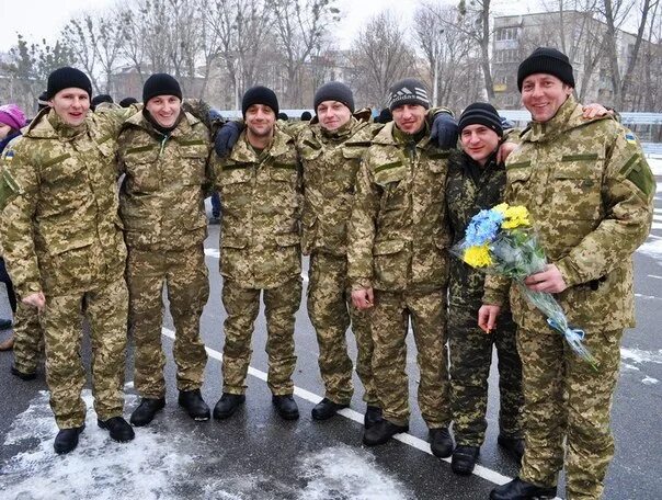 Васильков прилипко. Новости василькова. Фото обвала стены в школе. Новости василькова. Фото отчет убитых 102 теробороны украины.