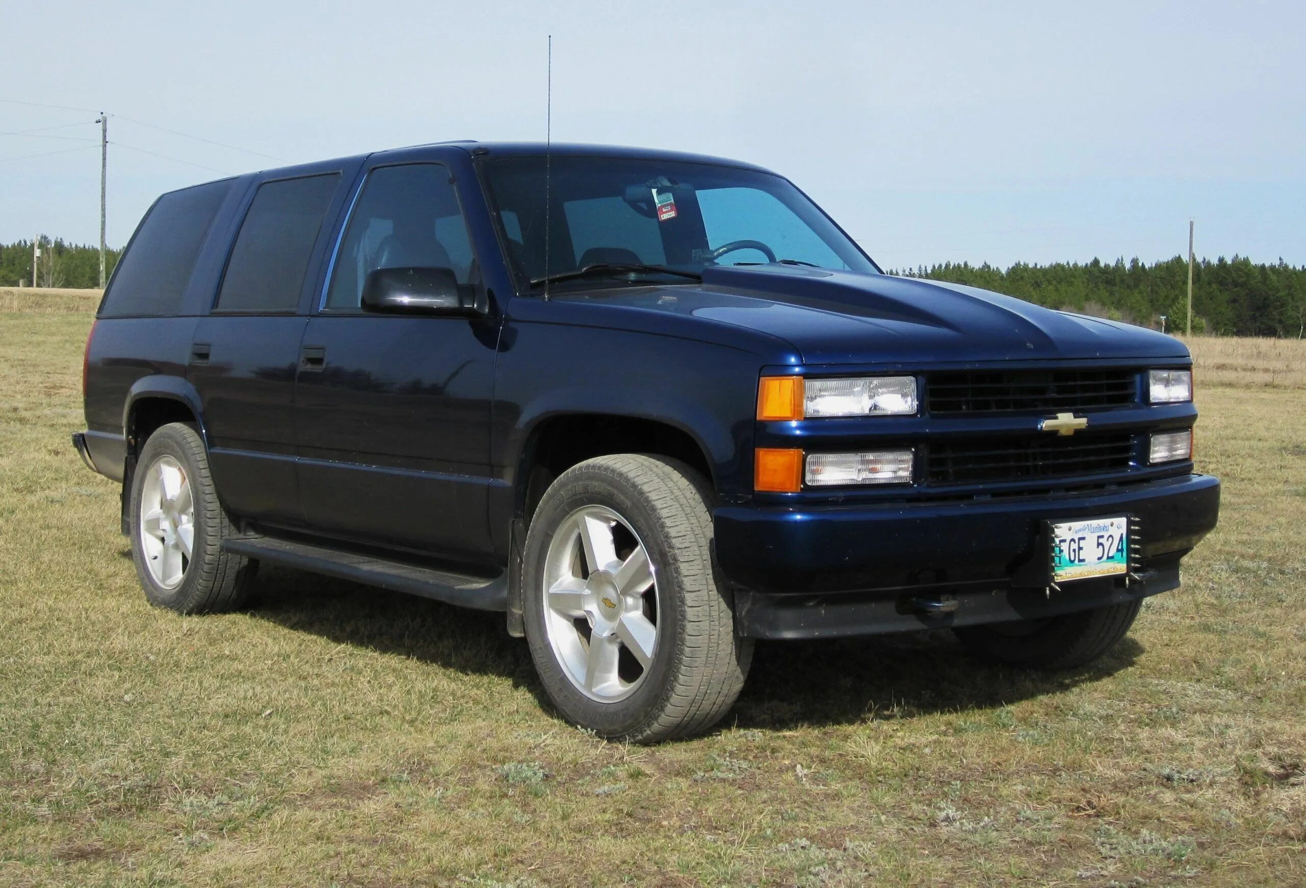 Тахо 1990 chevrolet tahoe. Chevrolet tahoe 90s. Chevrolet tahoe 1996. Chevrolet тахо 1996. Chevrolet tahoe 2 door.