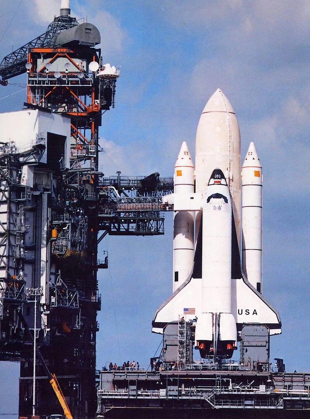 Первый космический челнок. Шаттл Колумбия STS-1 1981. Спейс шаттл космический корабль. Спейс шаттл 1981. Спэйс шаттл «Колумбия» 1981.