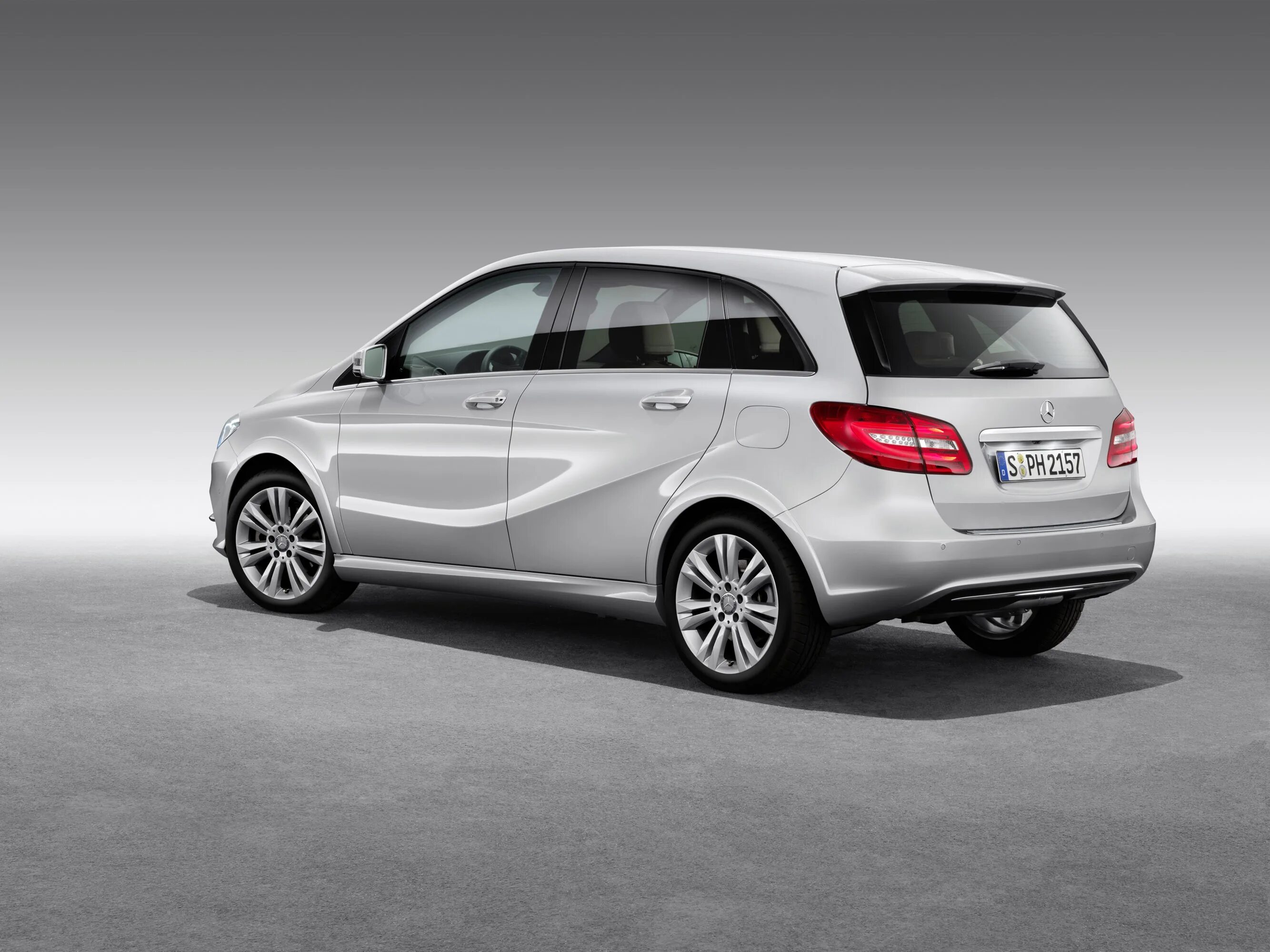 Mercedes b200 w246. Mercedes benz b200. Mercedes b180 2007. Mercedes benz w246 b-klasse | 2012-2018. Мерседес b200 2009.