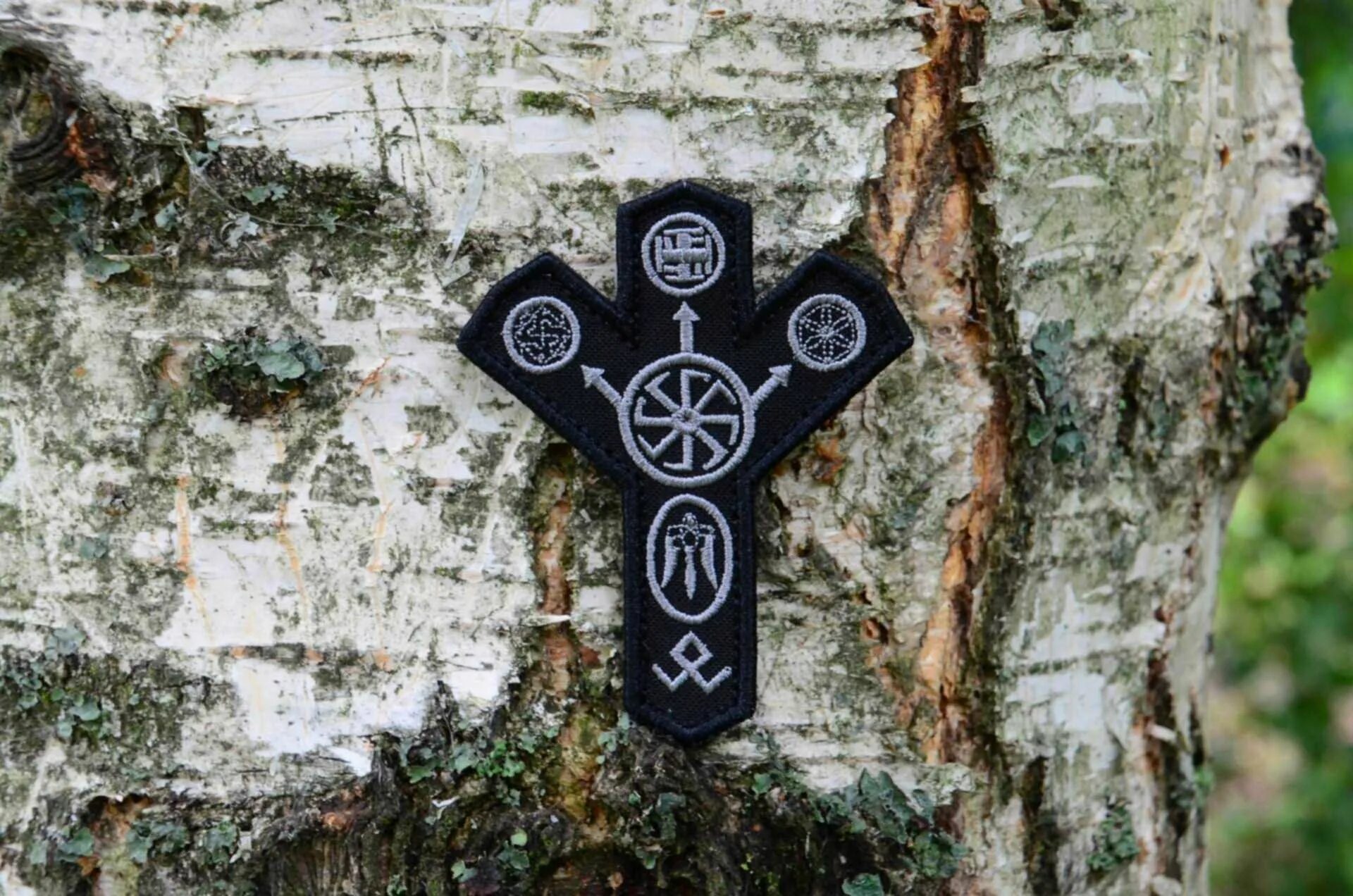 руна альгиз у славян. руна мир. славянские руны мир. славянские руны мир значение. руна чернобог и белобог.