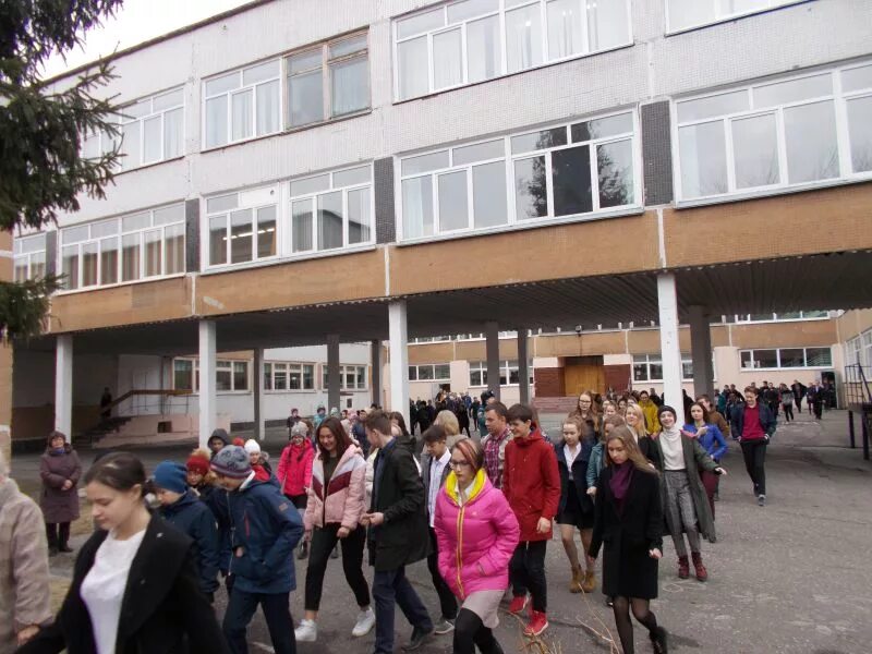 Школа 59 уфа. Гимназия 62 новокузнецк. Учителя 59 гимназии новокузнецк. Гимназия 59 ульяновск. 59 школа ульяновск.