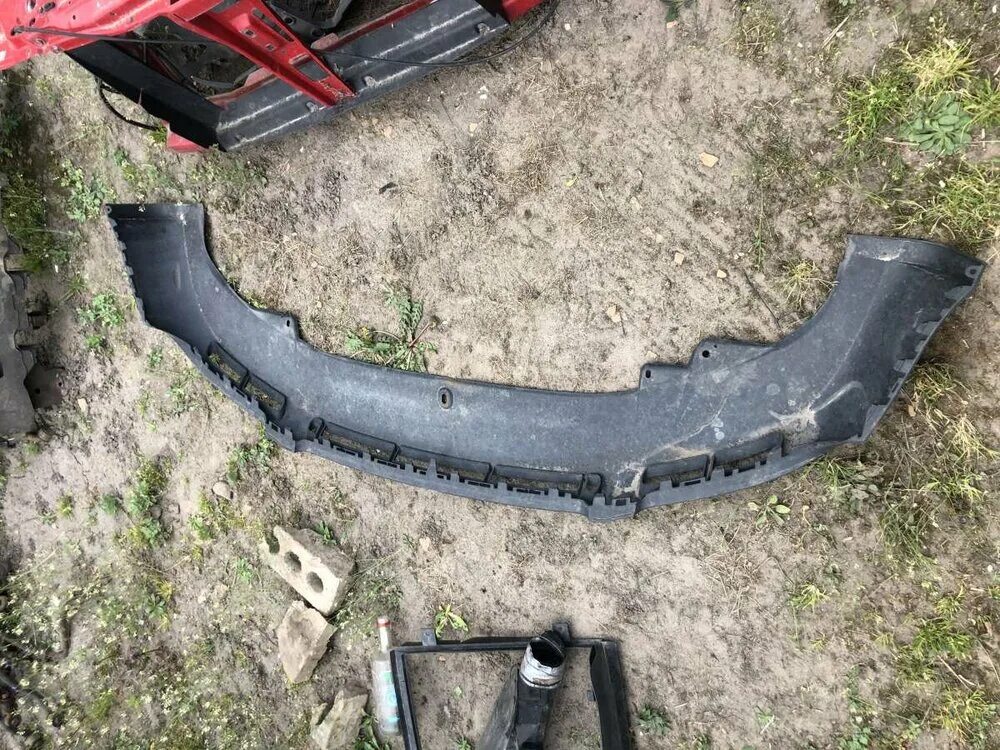 Юбка переднего бампера. General motors 96832929. Юбка переднего бампера volvo s60 2007. Юбка переднего бампера. Шевроле круз нижняя юбка бампера.