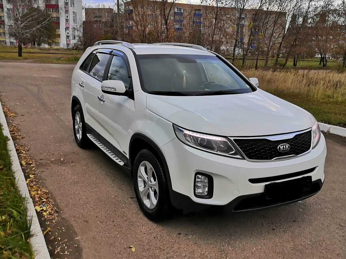 Kia Sorento 2. Киа Соренто 2 Рестайлинг. Kia Sorento 2 Restyling. Киа Соренто 2014 белая.