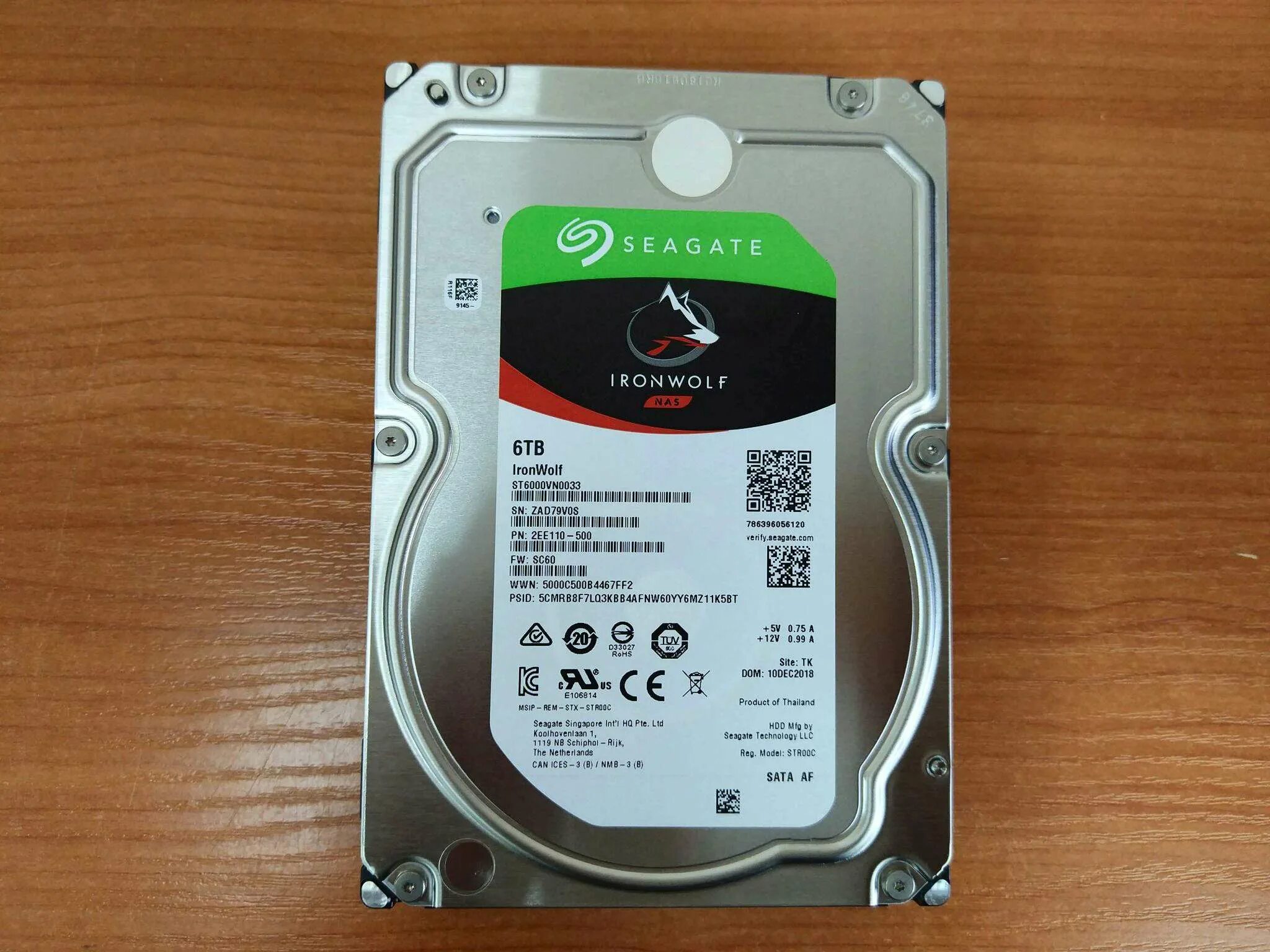 Жесткий диск 6тб sata iii. Жесткий диск seagate st6000vn0033. жесткий диск seagate ironwolf nas hdd st6000vn0033. seagate ironwolf st8000vn004 8 тб. seagate hdd 6tb.