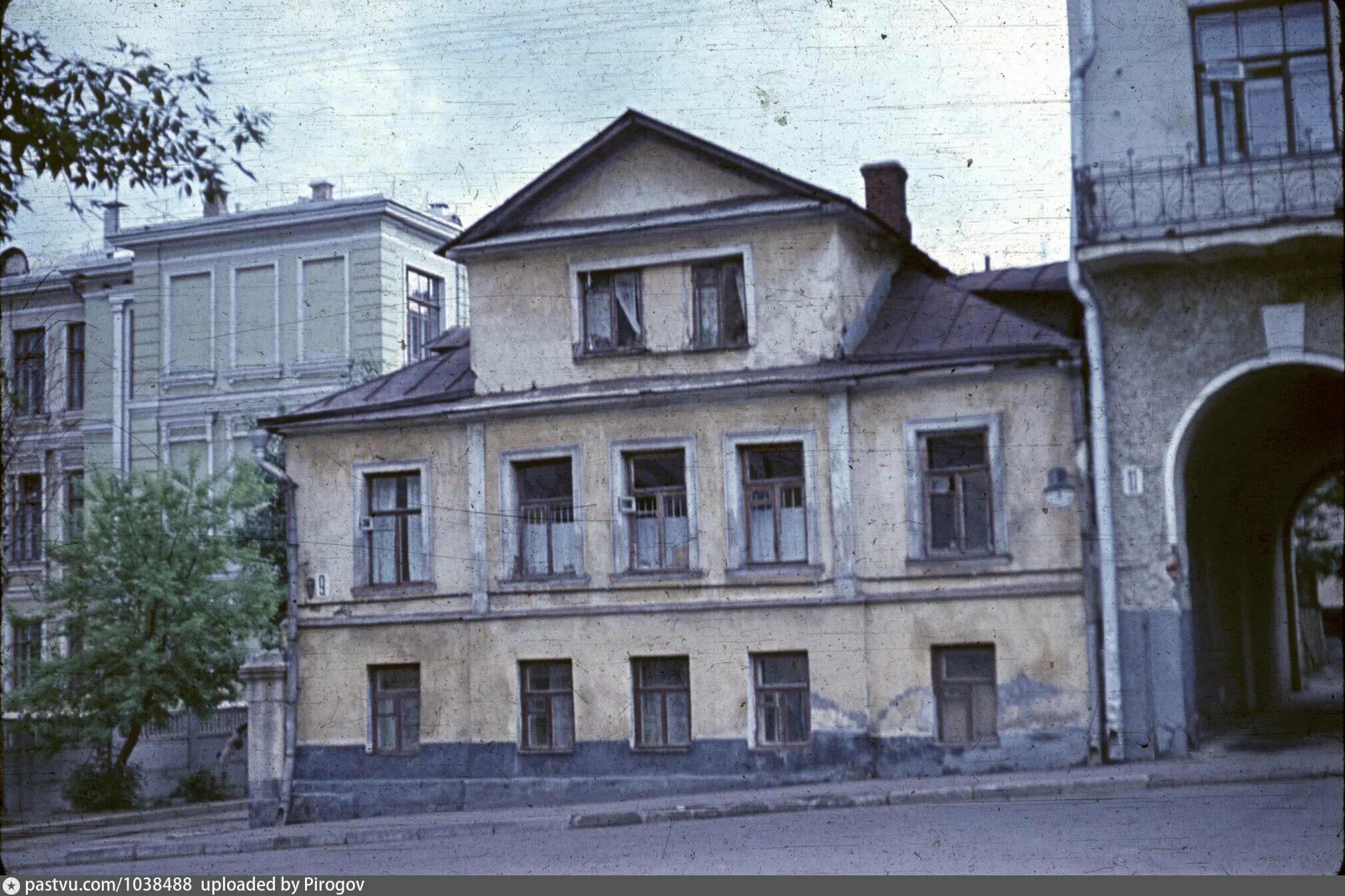 2 Й Обыденский переулок. 2-Й Обыденский переулок дом 9. 2-М Обыденском переулке, 9.. Второй Обыденский переулок 9 школа.