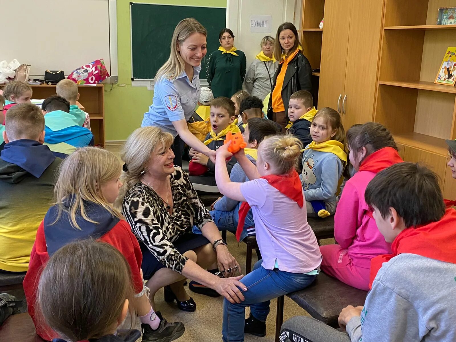 Золушка центр развития одинцово. Поликлиника говорова 10 одинцово. Одинцово развивающие центры для детей. Дети одинцово 10. Поликлиника говорова 10 одинцово.