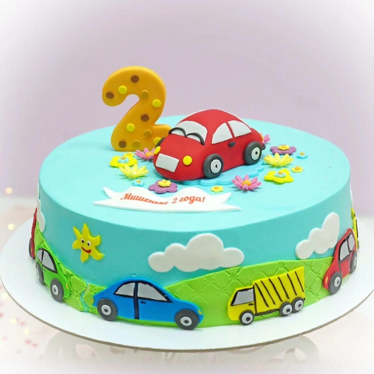 торт для мальчика. детские торты для мальчиков. торт на 2 годика мальчику синий трактор. торт на день рождения ребенку 2 года мальчику синий трактор. торт детский для мальчика 2 года.