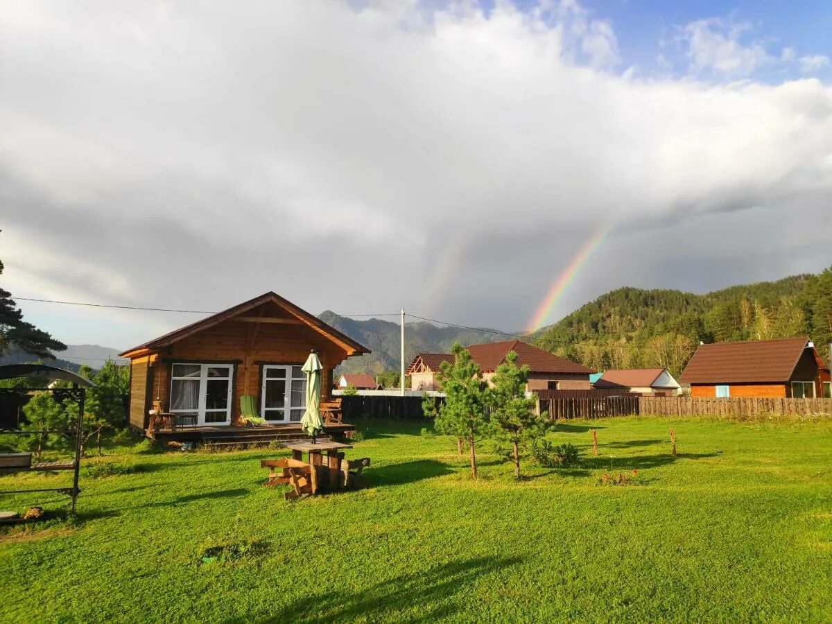 Горный алтай база баюта. Усть сема горный алтай. Речка сема алтай. Усть сема горный алтай. Река сема горный алтай рыбалка.