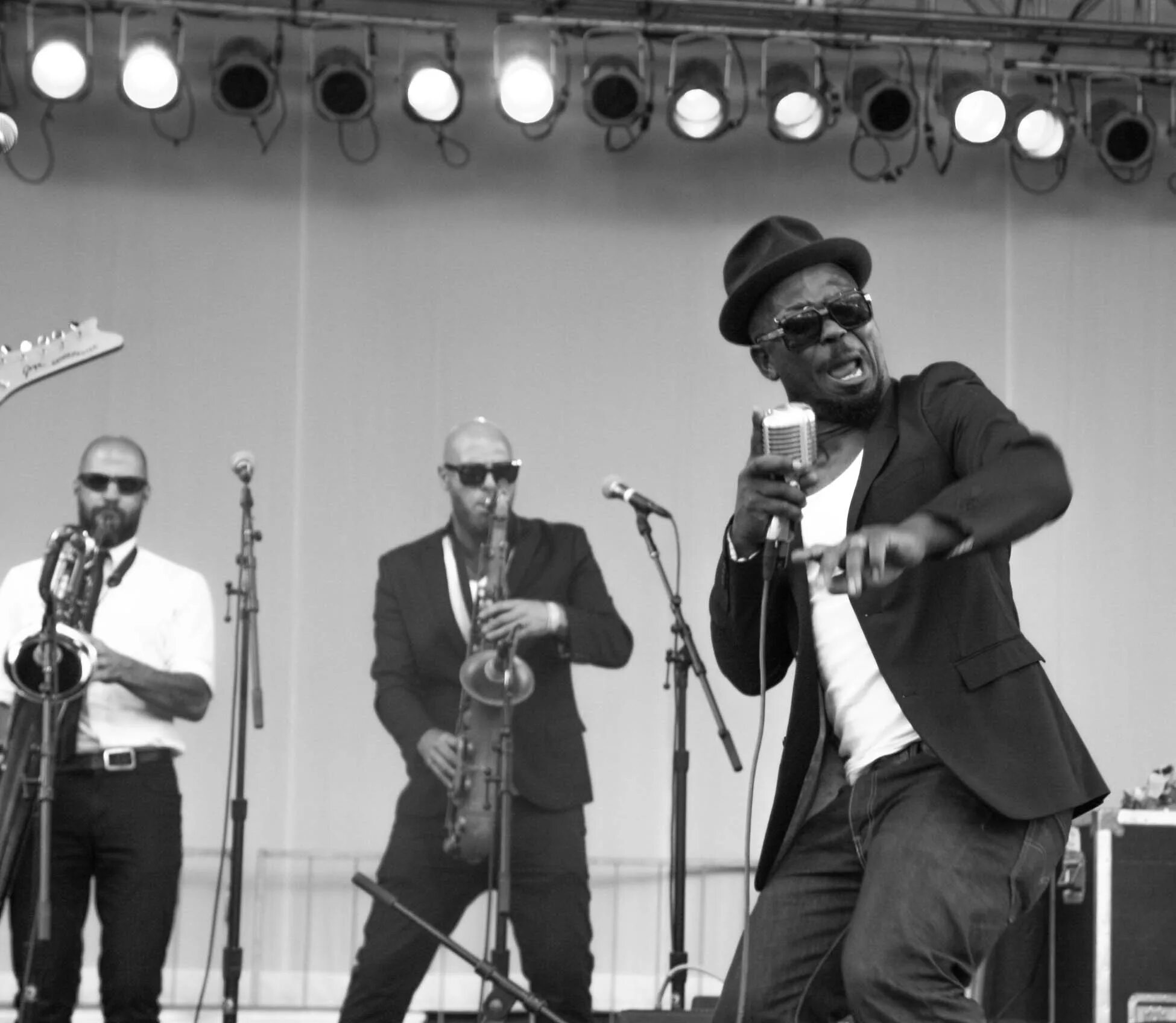 The heavy sons. Heavy group. "the heavy" 2022. The heavy британская группа. Heavy group.