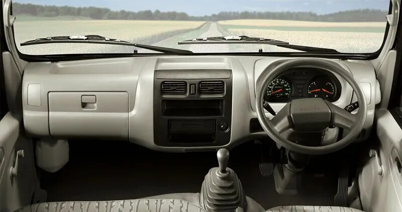 Тойота дюна панель. Toyota toyoace 2002. Торпеда тойота таун айс 2022. Toyota dyna салон. Тойота дюна панель.