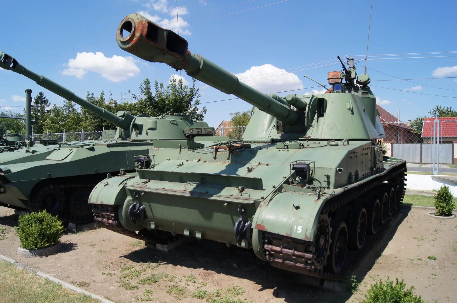 Артиллерийская установка 2с3. Самоходная гаубица 2с3 акация. сау 2с3 152мм акация. сау 152 мм акация. гаубица 2сз «акация» (152-мм).