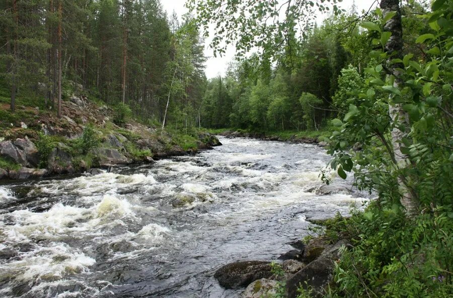 Порог прохождения. Порог Варацкий Кереть. Кереть село. Река Кереть фото. Порог масляный Кереть.