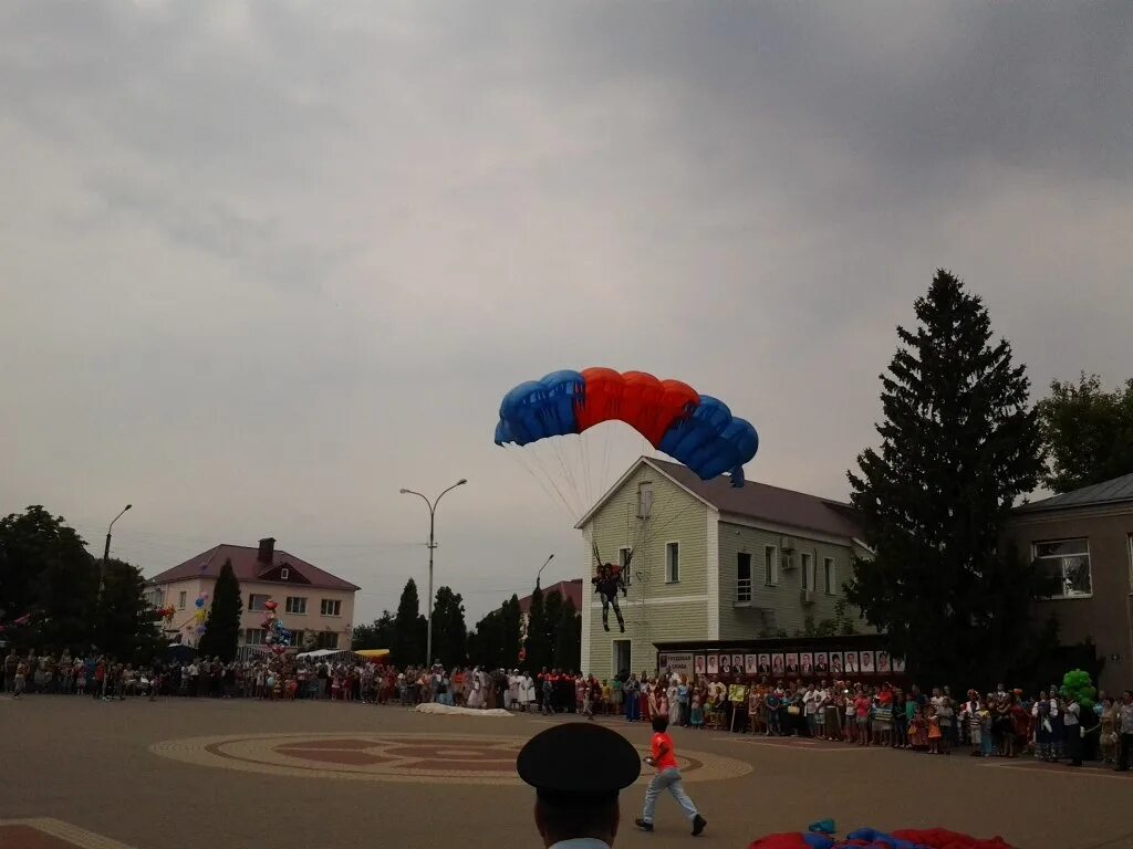 Погода в хлевном на 14 дней. Хлевное Липецкая область. Хлевное центр. Детский сад Хлевное. Хлевное Липецкая область поселок Радужный.